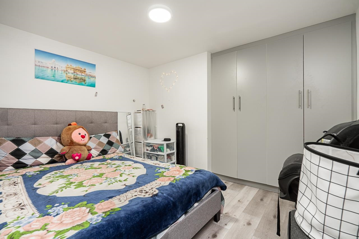 Staircase Photo of 11460 141a Street, Surrey, BC