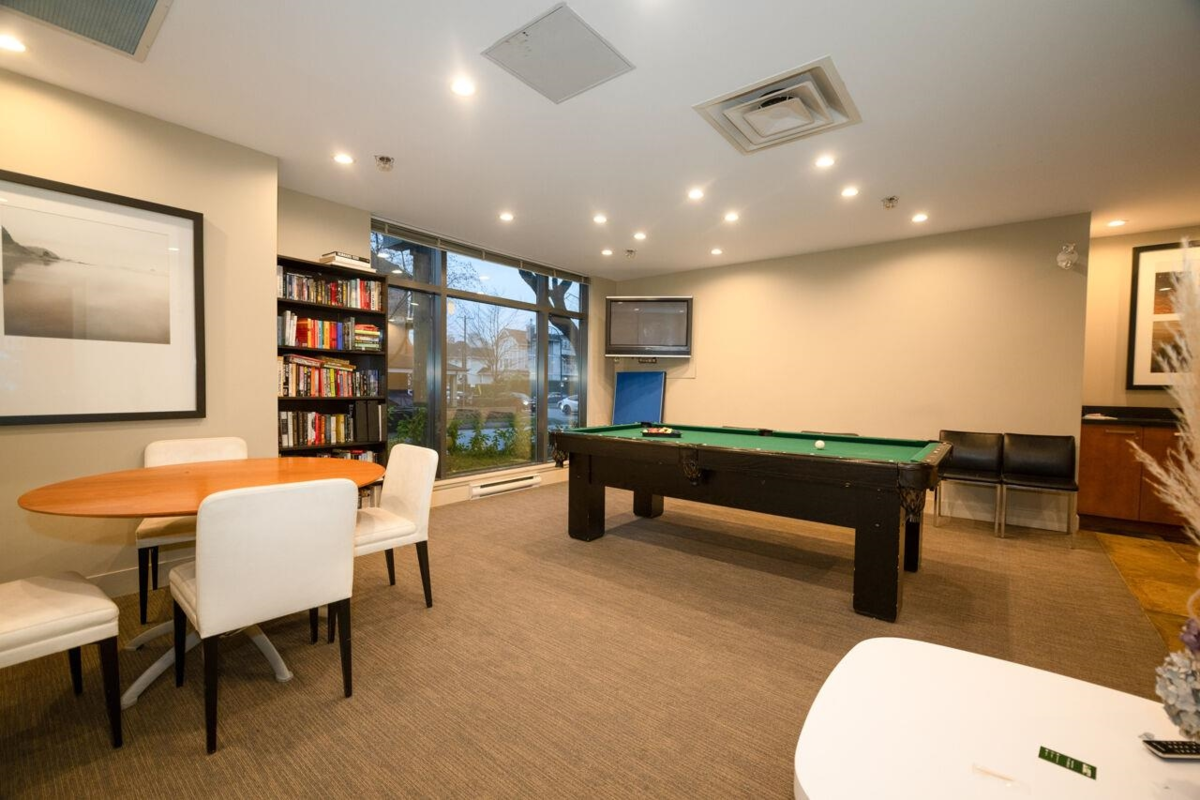 Basement Recreation Room Photo of 206 3228 Tupper Street, Vancouver, BC