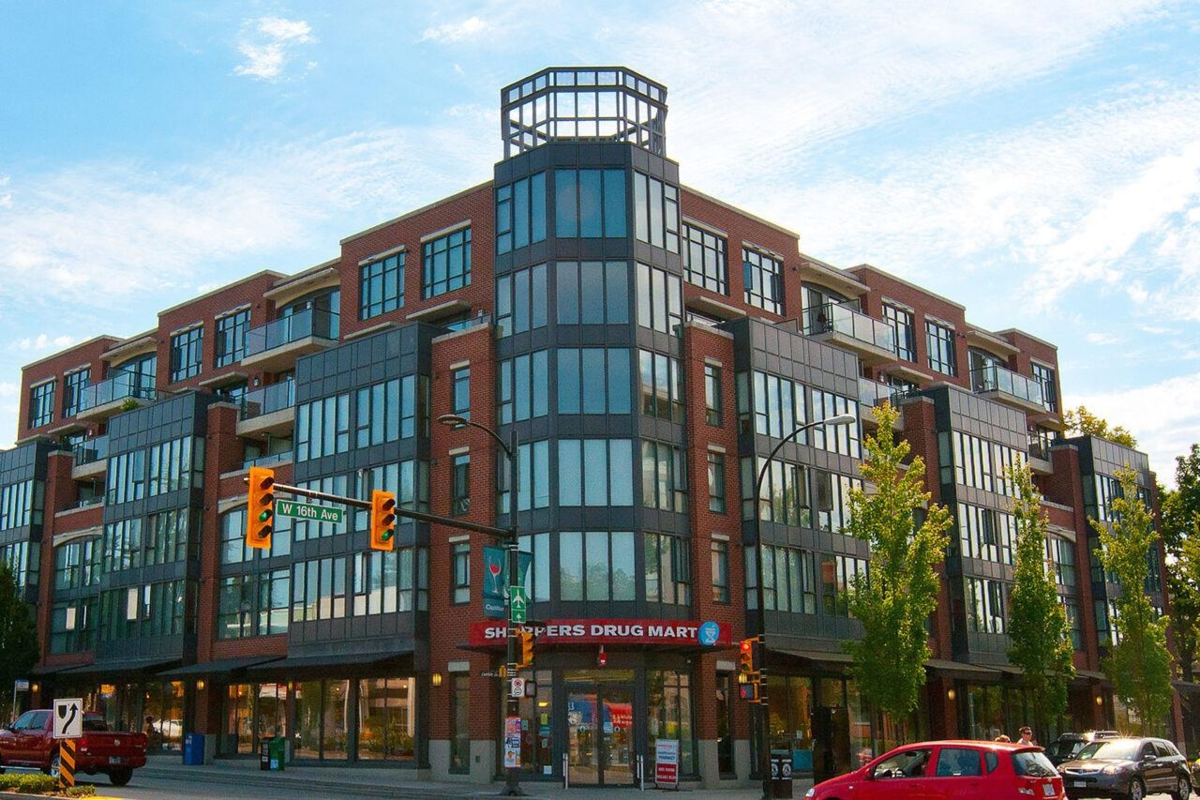 Laundry Room Photo of 206 3228 Tupper Street, Vancouver, BC