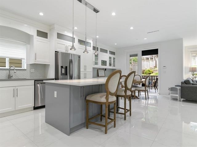 Kitchen Photo of 1462 Pitt River Road, Port Coquitlam, BC