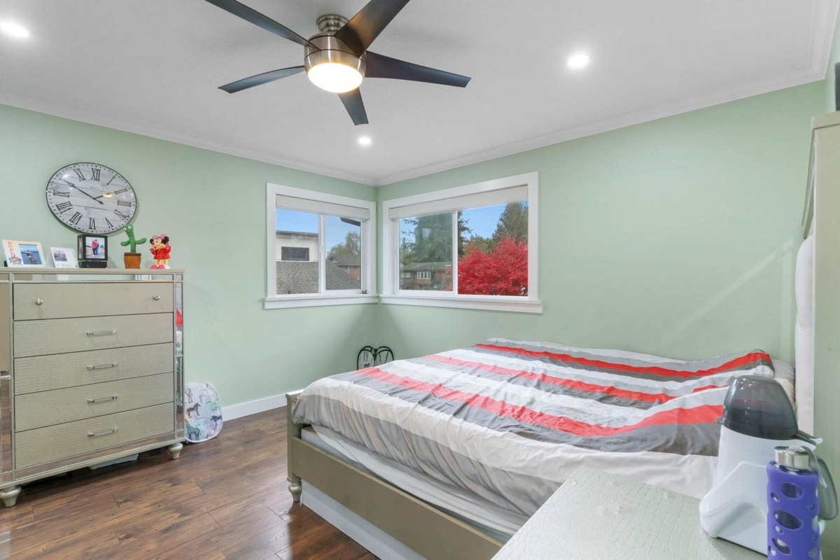 Bedroom 2 Photo of 19745 48a Avenue, Langley, BC