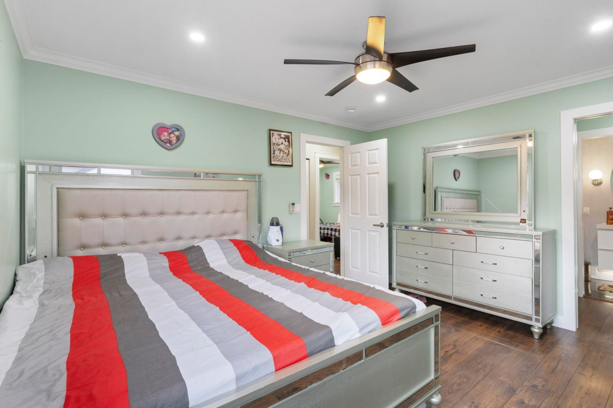 Bedroom 3 Photo of 19745 48a Avenue, Langley, BC