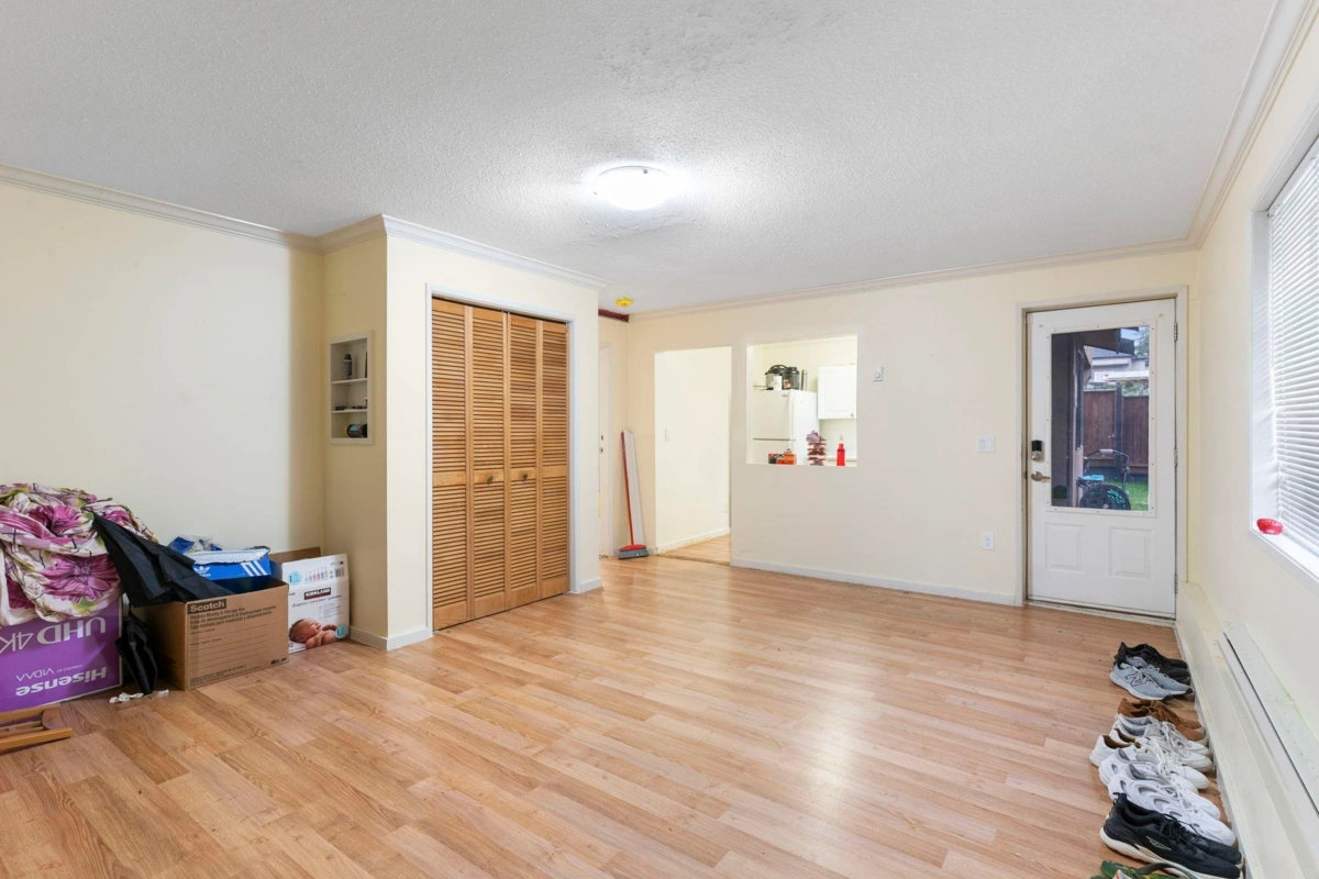 Garage Interior Photo of 19745 48a Avenue, Langley, BC