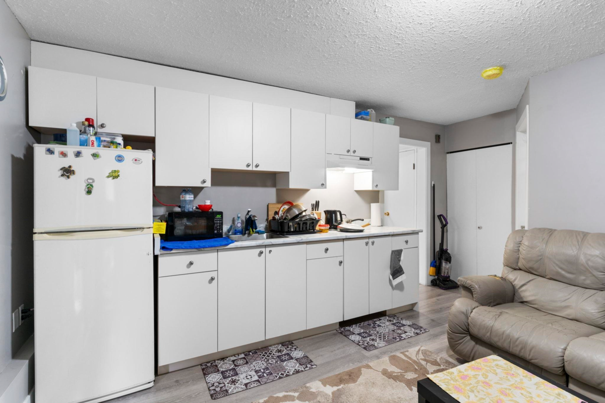 Mudroom Photo of 19745 48a Avenue, Langley, BC