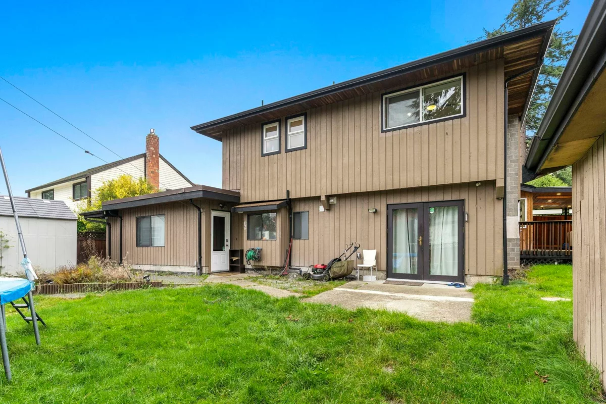 Neighborhood Park Photo Near 19745 48a Avenue, Langley, BC