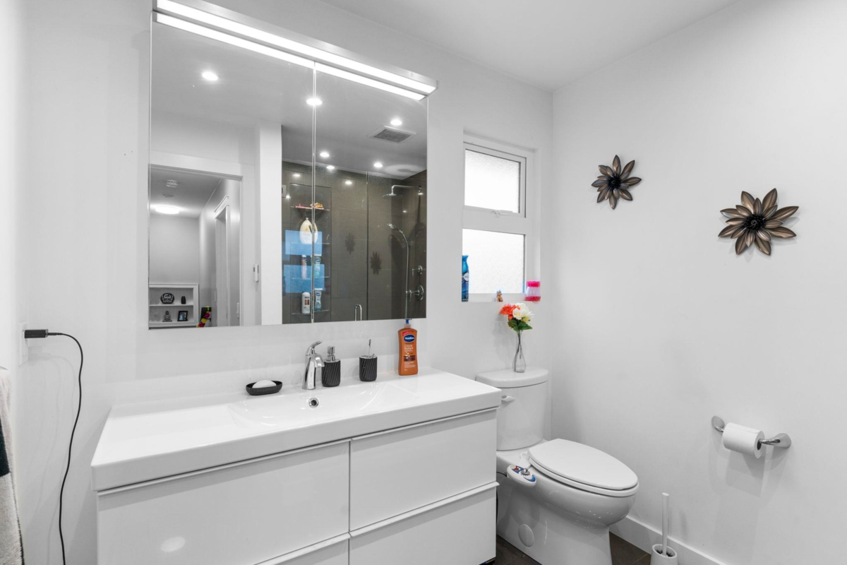 Office / Den Photo of 19745 48a Avenue, Langley, BC