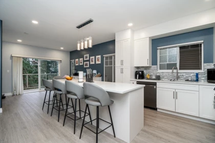 Breakfast Nook Photo of 88 2979 Panorama Drive, Coquitlam, BC