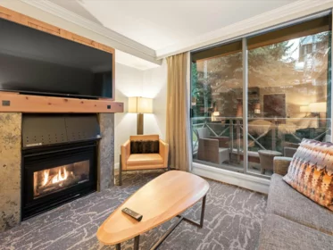 Breakfast Nook Photo of 516 4090 Whistler Way, Whistler, BC