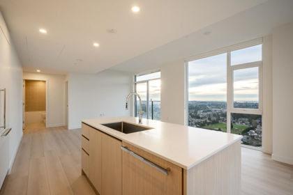 Walk-In Closet Photo of 3808 13573 98a Avenue, Surrey, BC
