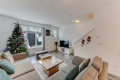 Family Room Photo of 4 14905 60 Avenue, Surrey, BC