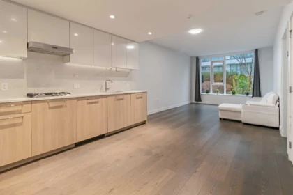 Kitchen Photo of 508 3280 Corvette Way, Richmond, BC