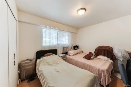 Office / Den Photo of 8167 10th Avenue, Burnaby, BC