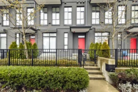 102 13933 105 Boulevard, Surrey, BC