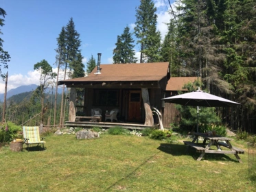 Family Room Photo of 2236 Mountain Road, Gambier Island, BC