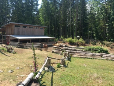 Outdoor Deck Photo of 2236 Mountain Road, Gambier Island, BC