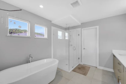Powder Room Photo of 39262 Falcon Crescent, Squamish, BC