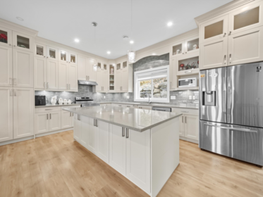 Kitchen Photo of 8204 Harvest Place, Chilliwack, BC