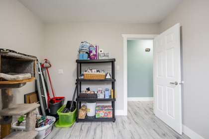 Laundry Room Photo of 7523 May Street, Mission, BC