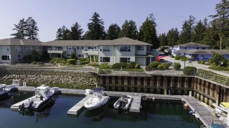 201 1585 Field Road, Sechelt, BC, Sechelt District — 2 bed townhouse for sale