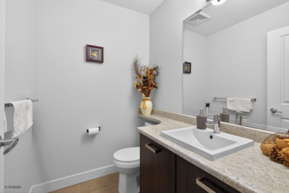 Kitchen Island Photo of 3 5888 144 Street, Surrey, BC