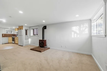 Basement Recreation Room Photo of 621 E 23rd Avenue, Vancouver, BC