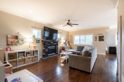 2 45466 Wells Road, Chilliwack, BC, Chilliwack — Single Family Residence for sale