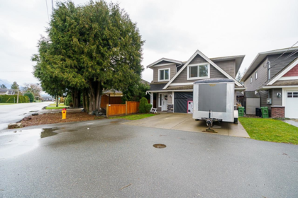 2 45466 Wells Road, Chilliwack, BC, Chilliwack — Single Family Residence for sale