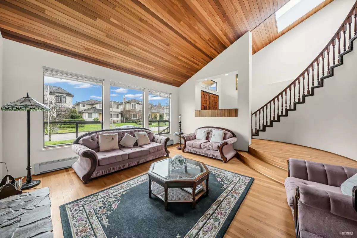 Dining Area Photo of 2843 W 22nd Avenue, Vancouver, BC