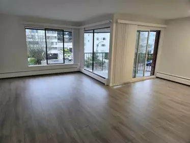 404 1437 Foster Street, White Rock, BC, White Rock — Apartment/Condo for sale