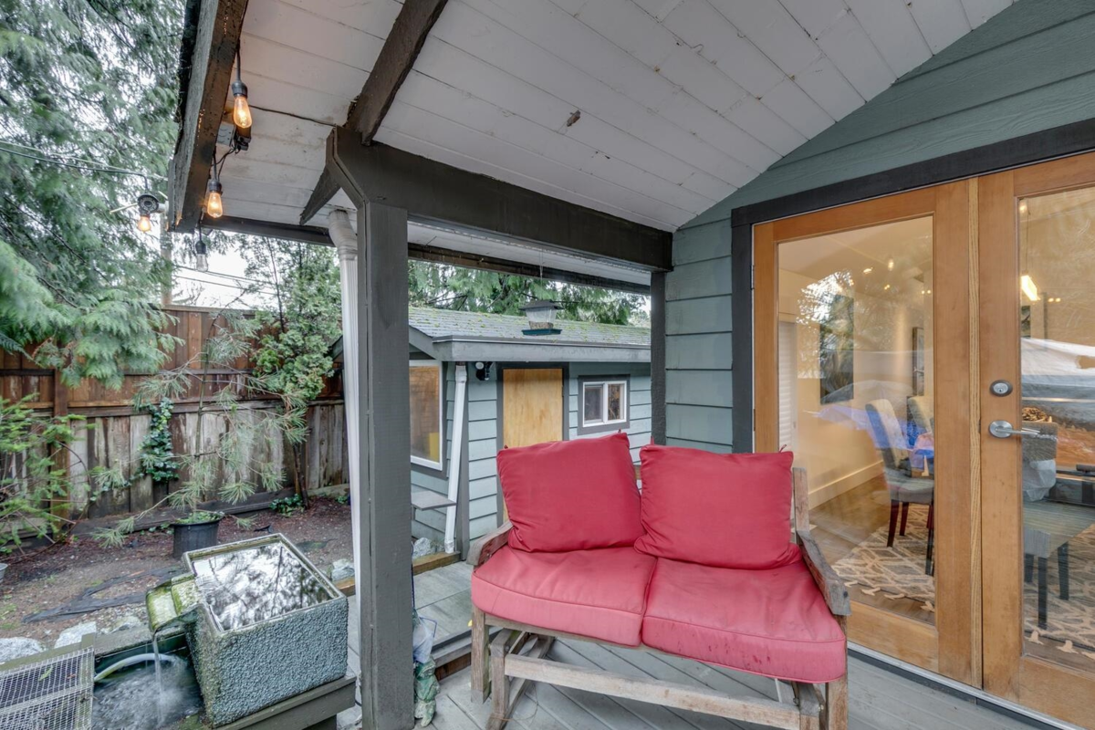 Neighborhood Park Photo Near 19610 117a Avenue, Pitt Meadows, BC