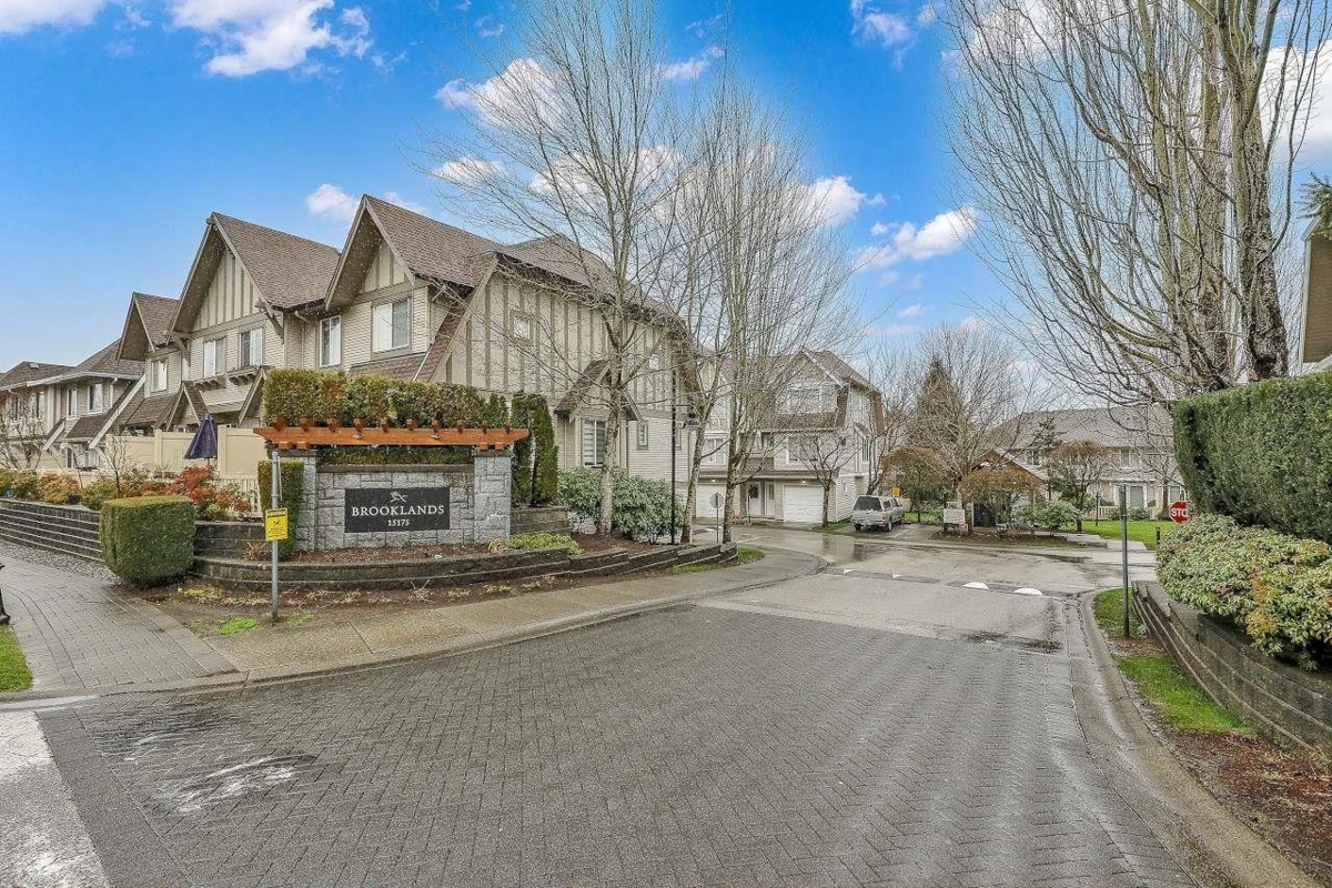 Community Amenities Photo (Clubhouse) of 85 15175 62a Avenue, Surrey, BC