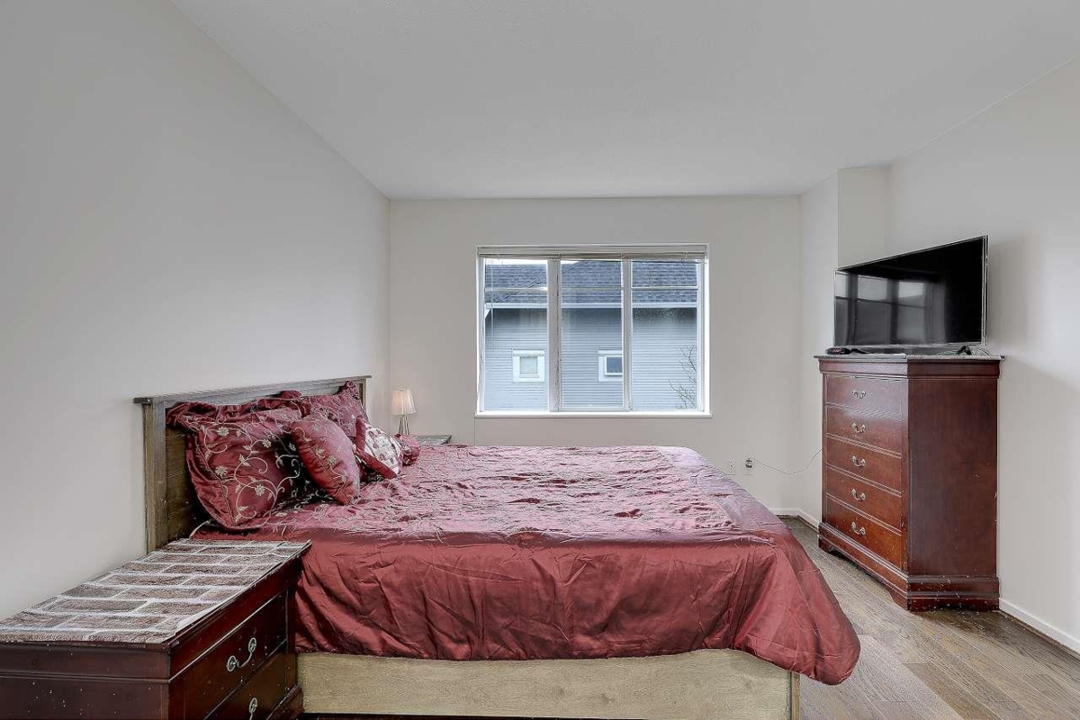 Guest Bathroom Photo of 85 15175 62a Avenue, Surrey, BC