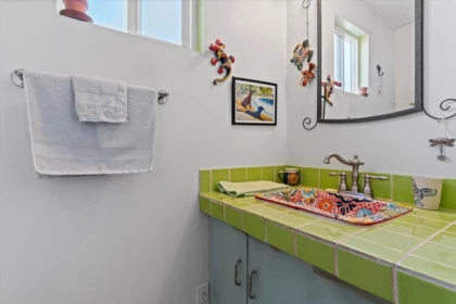 Laundry Room Photo of 44 31313 Livingstone Avenue, Abbotsford, BC