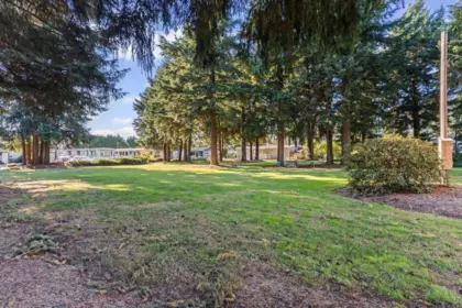 Outdoor Deck Photo of 44 31313 Livingstone Avenue, Abbotsford, BC