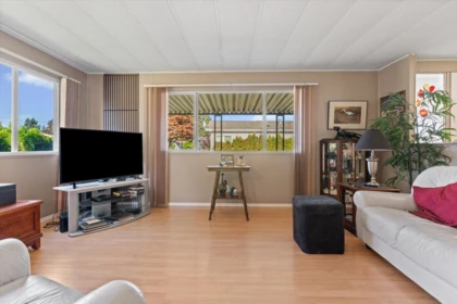 Primary Bedroom Photo of 44 31313 Livingstone Avenue, Abbotsford, BC