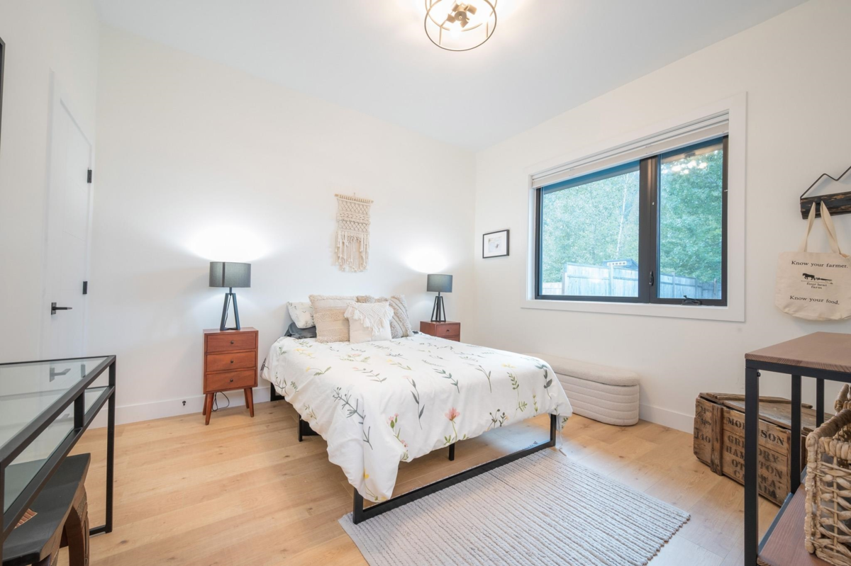 Garden / Landscaping Photo of 2026 Tiyata Boulevard, Pemberton, BC