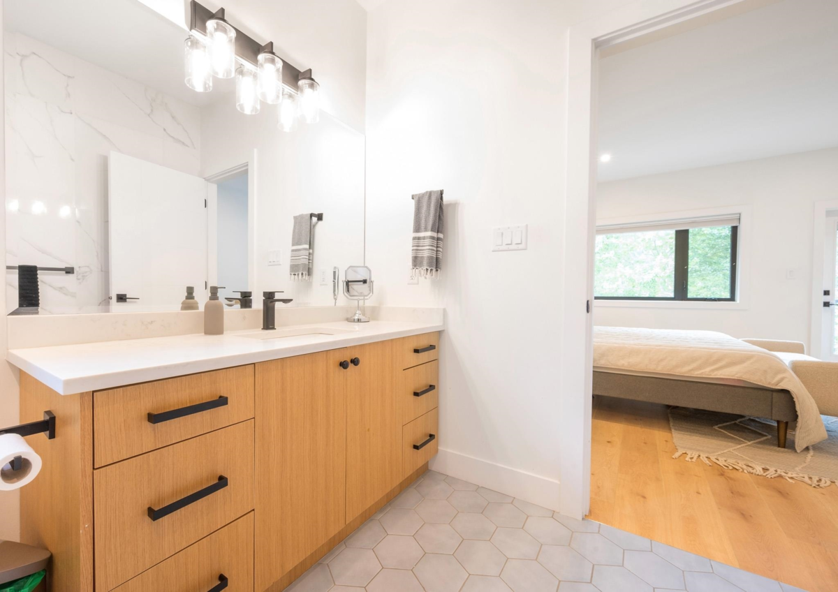 Staircase Photo of 2026 Tiyata Boulevard, Pemberton, BC