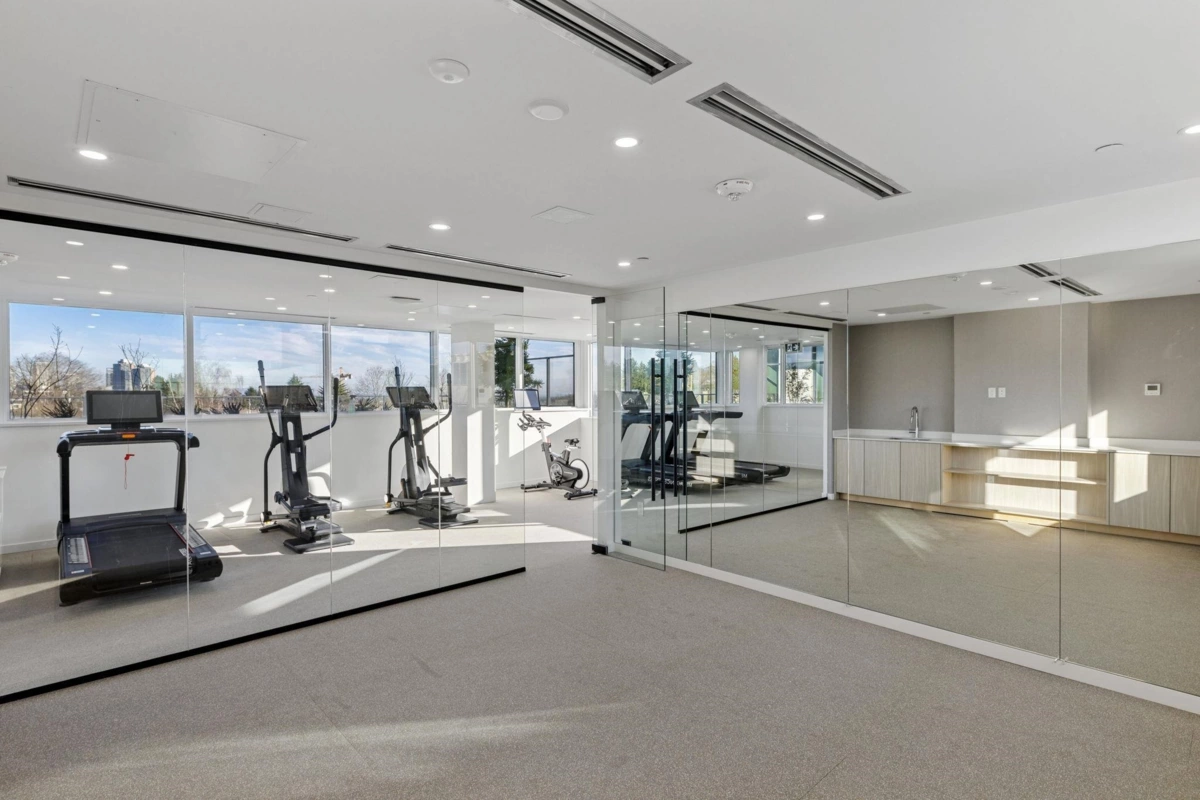 Hot Tub / Spa Photo of 606 8415 Granville Street, Vancouver, BC