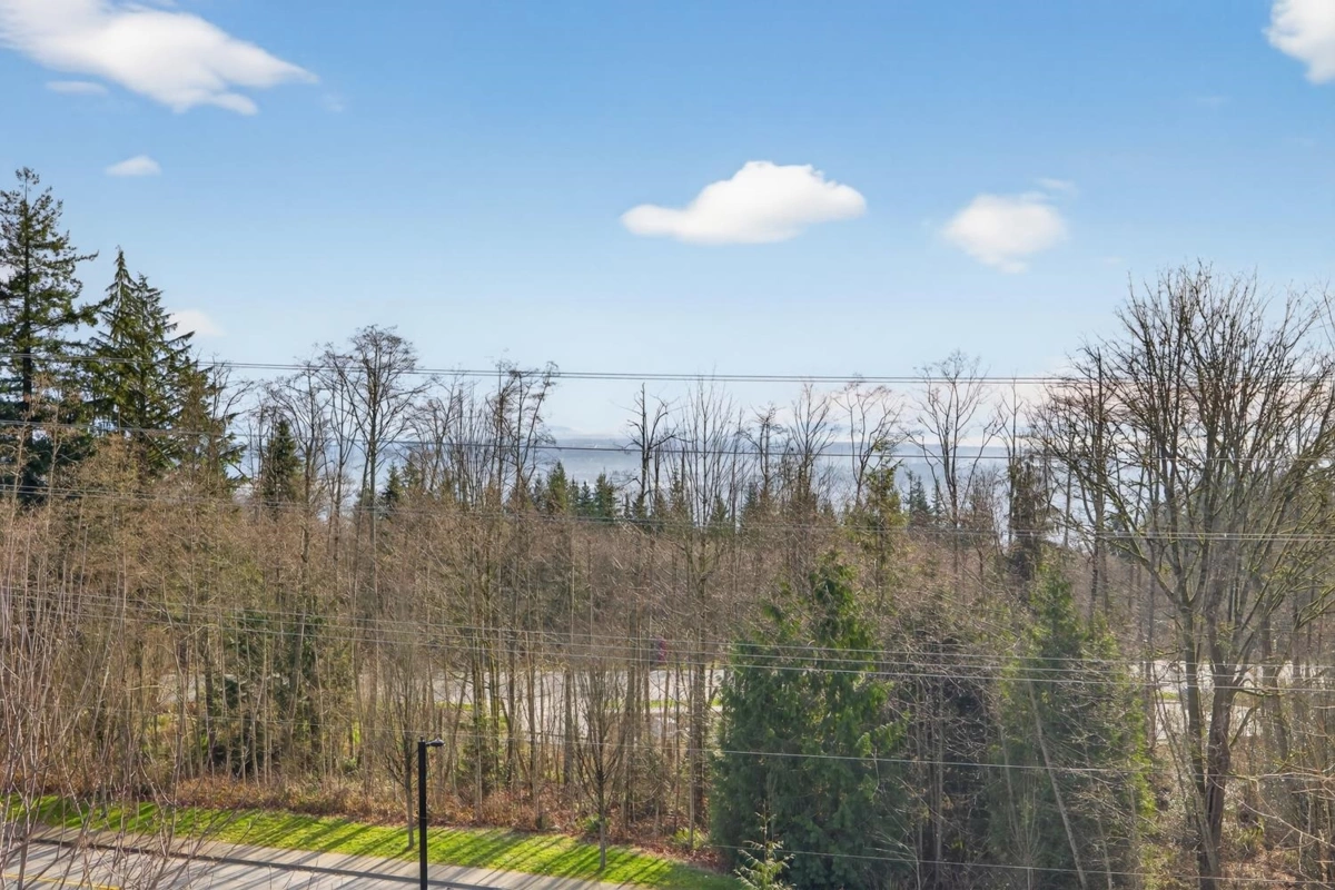 Primary Bathroom Photo of 206 9580 Tower Road, Burnaby, BC