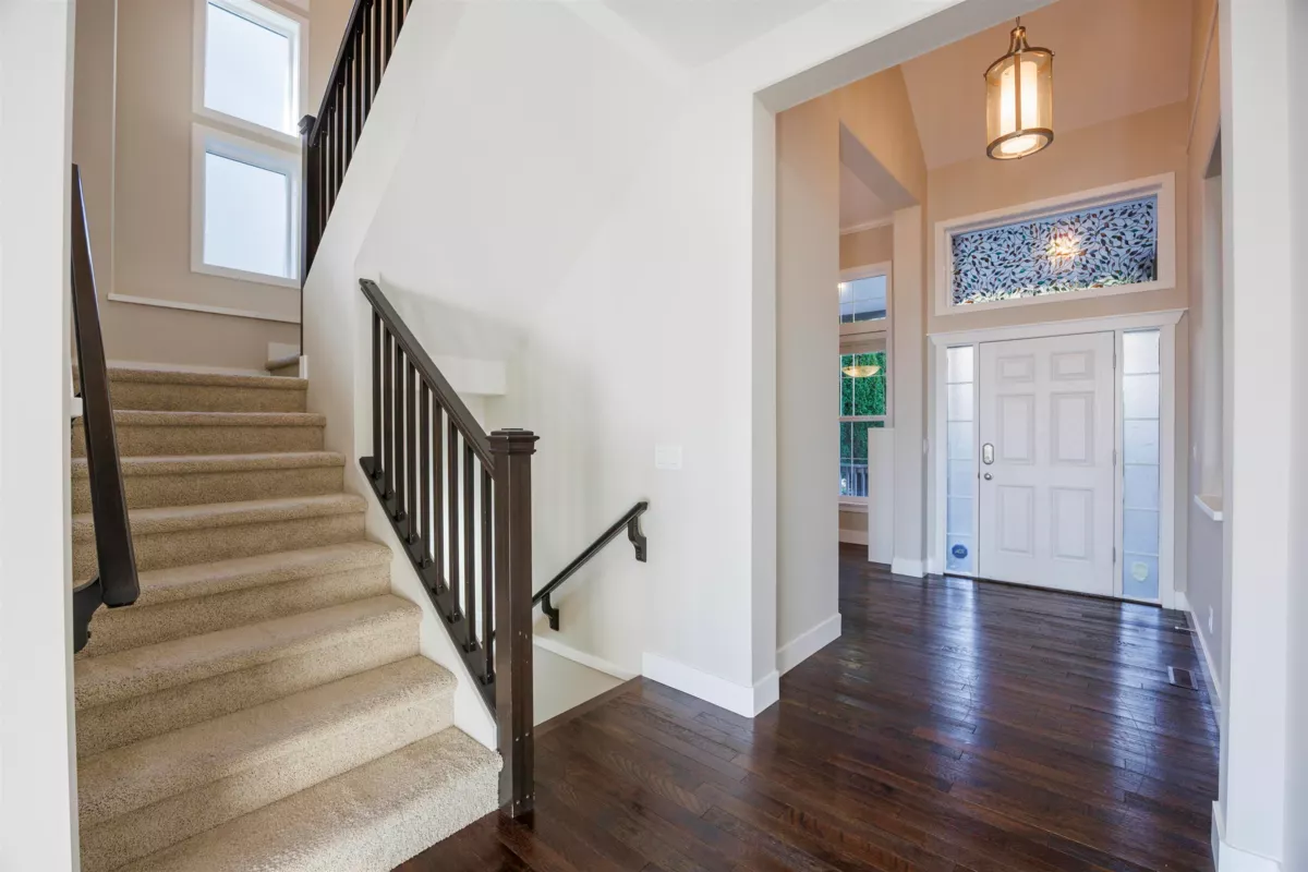 Kitchen Island Photo of 3462 Stephens Court, Coquitlam, BC