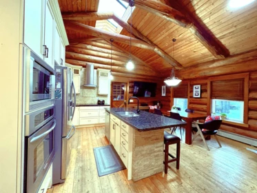 Breakfast Nook Photo of 12712 Cathy Crescent, Mission, BC