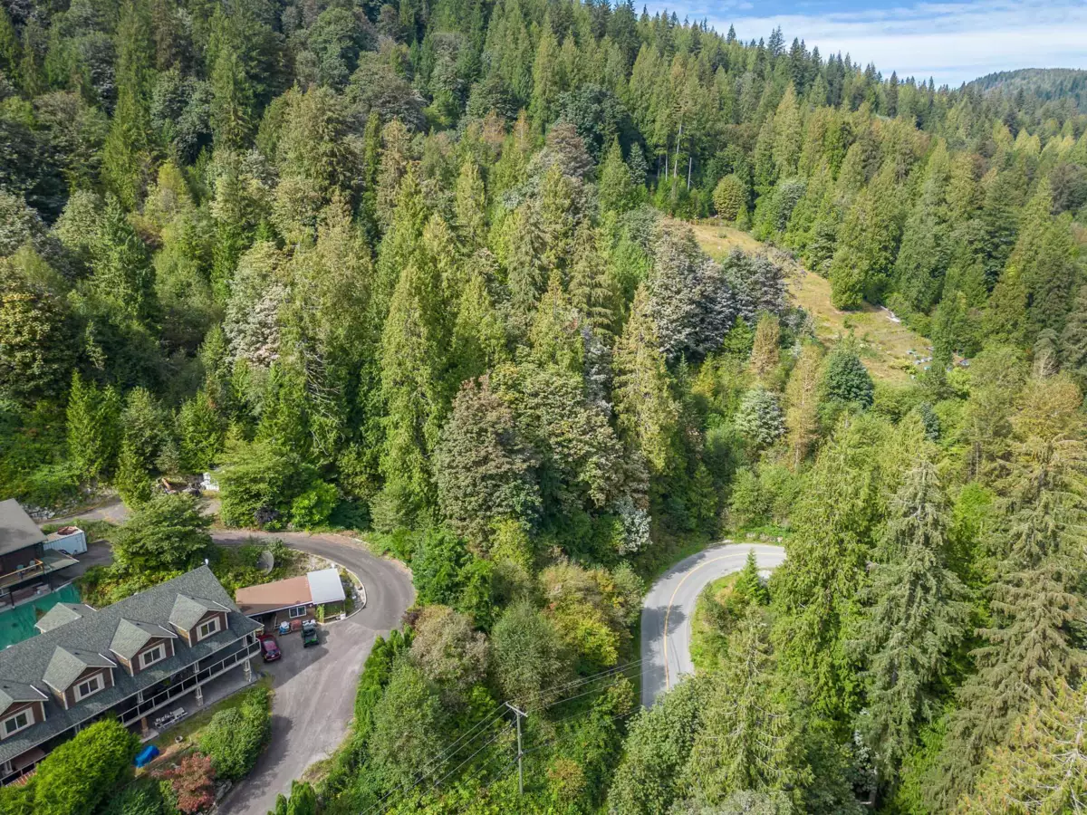 Basement Recreation Room Photo of 10545 Stave Lake Road, Mission, BC