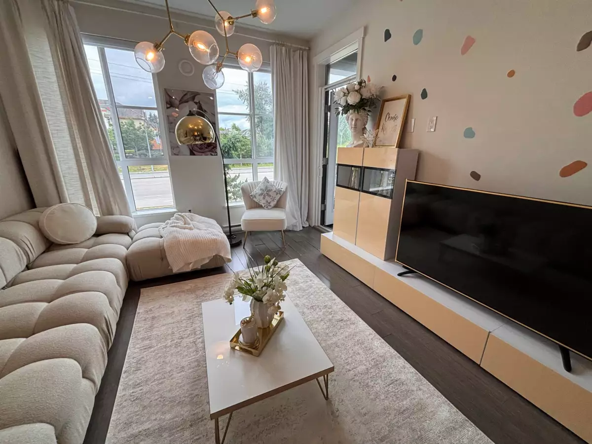 Pantry Photo of 222 15137 33 Avenue, Surrey, BC