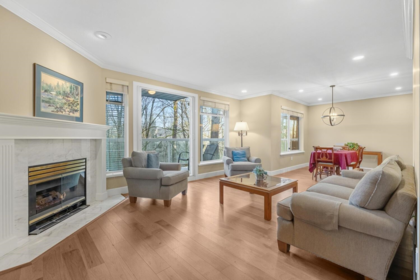 9 72 Jamieson Court, New Westminster, BC