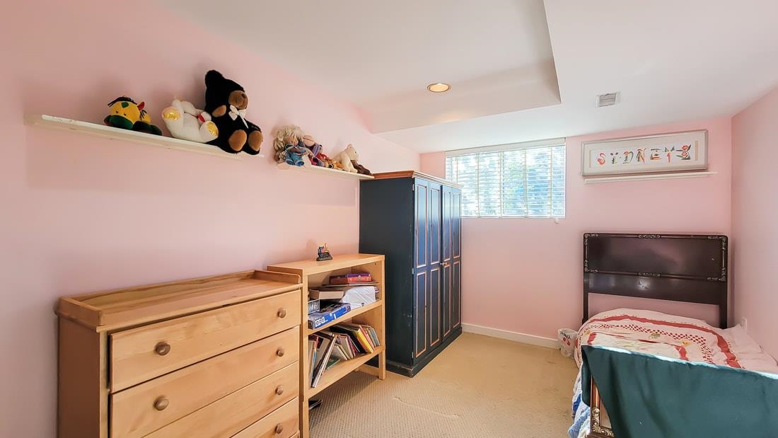 Basement Recreation Room Photo of 4670 Willow Creek Road, West Vancouver, BC