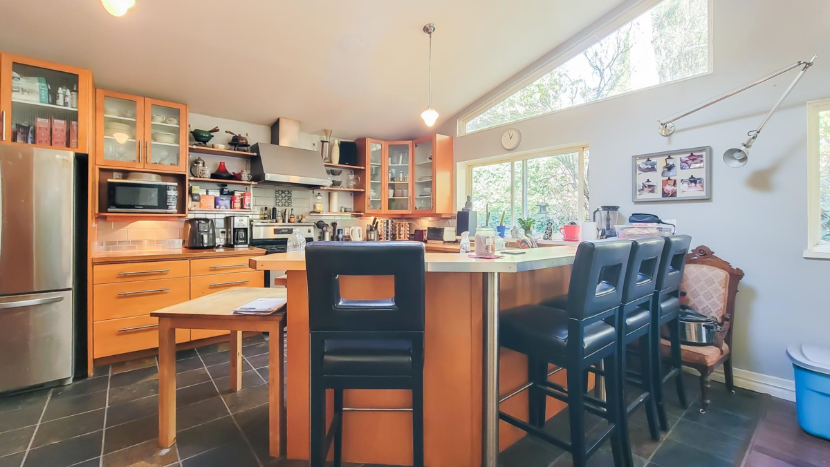 Bedroom 3 Photo of 4670 Willow Creek Road, West Vancouver, BC
