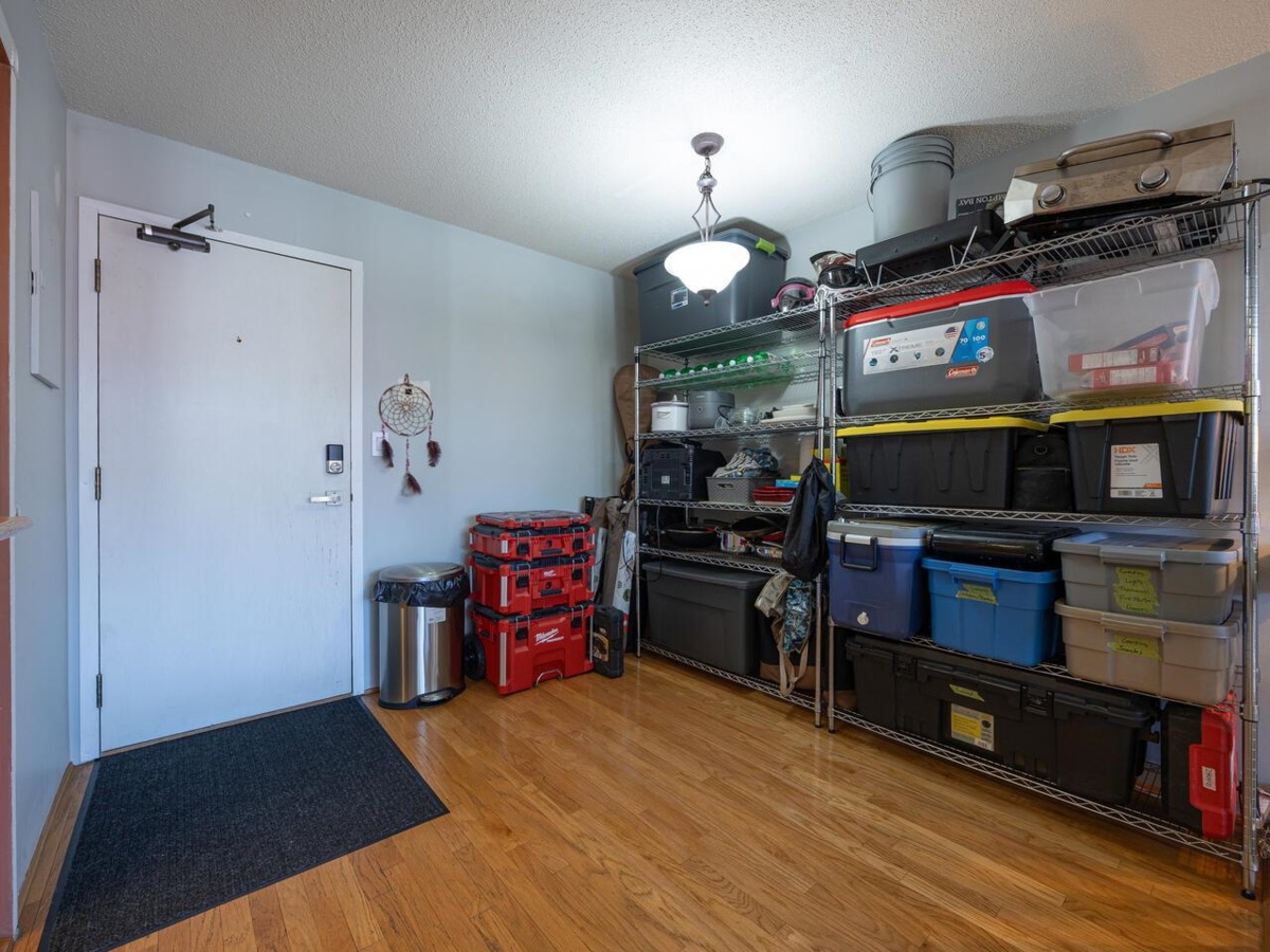 Office / Den Photo of 114 812 Milton Street, New Westminster, BC