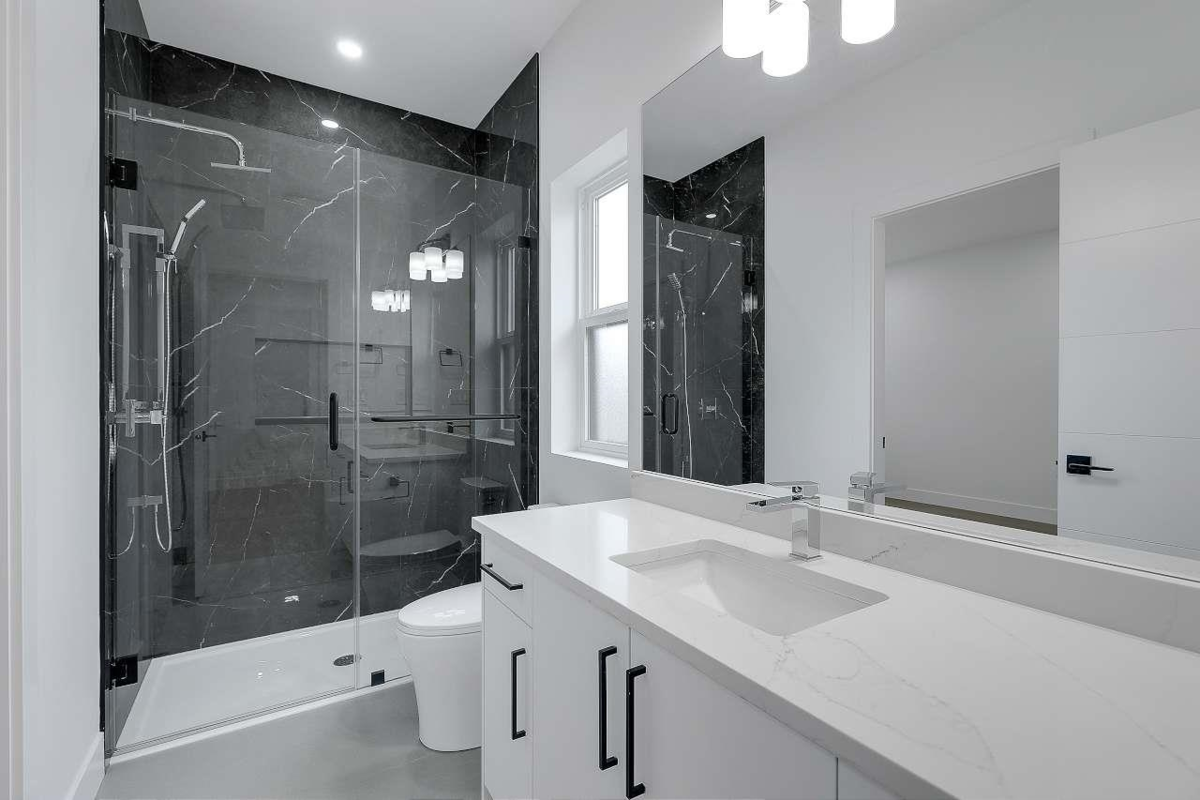 Basement Recreation Room Photo of 9452 118 Street, Delta, BC