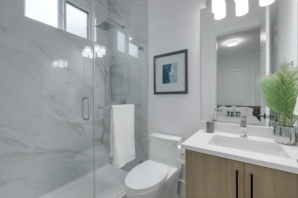 Walk-In Closet Photo of 9452 118 Street, Delta, BC