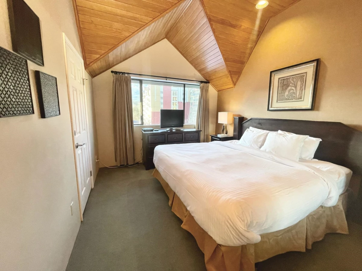 Bedroom 4 Photo of Week 13 4293 Mountain Square, Whistler, BC